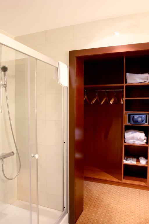 Apart Hotel Premier Podgorica Quarto foto
